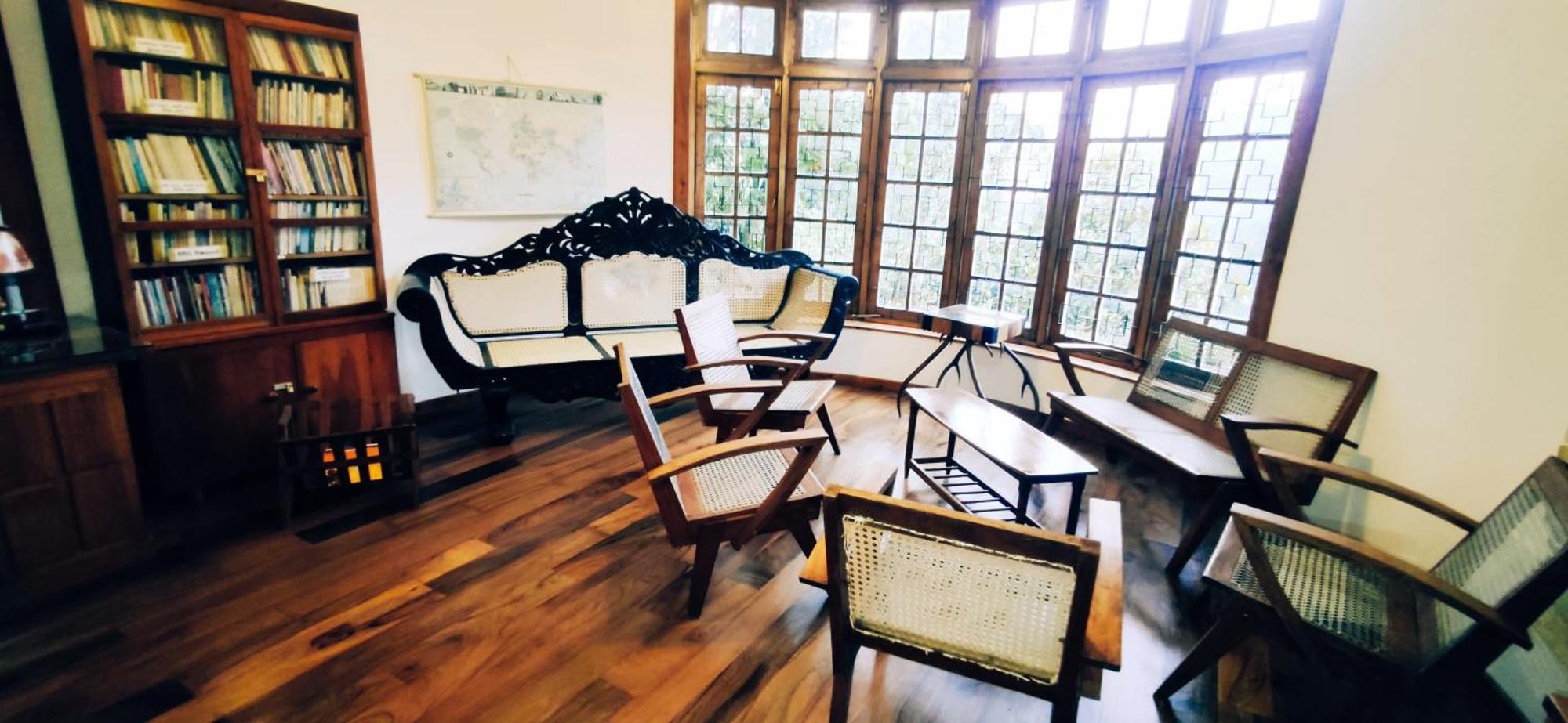 Magnolia Hideout Guest House นูวาราเอลิยา ภายนอก รูปภาพ